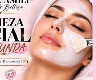 Limpieza facial profunda con fototerapia LED